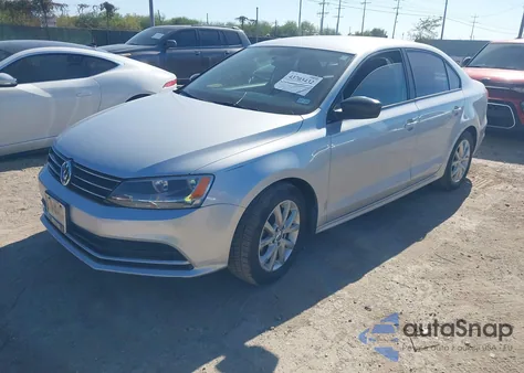 2015 Volkswagen Jetta 1.8T Se from USA, damaged, VIN 3VWD07AJ2FM232880